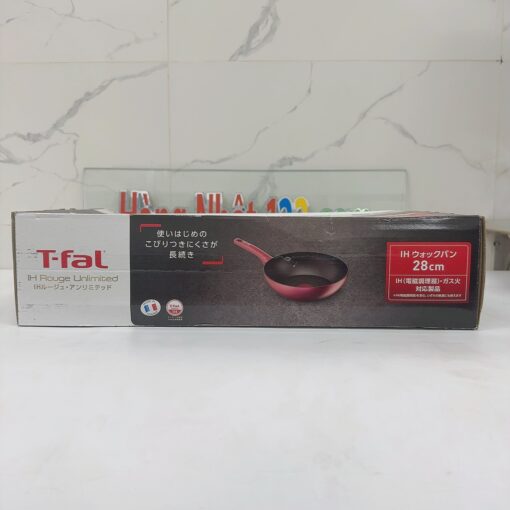 Chảo Chiên T-Fal C62218 Loại 28Cm Với Lớp Phủ Titanium - Hình Ảnh 5