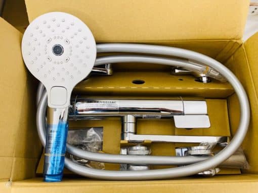 Sen Tắm Toto Tbv03404J Có Nút Bấm Điều Chỉnh Tia Nước - Hình Ảnh 2