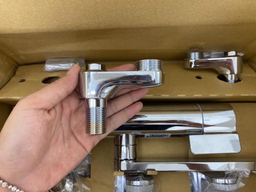 Sen Tắm Toto Tbv03404J Có Nút Bấm Điều Chỉnh Tia Nước - Hình Ảnh 6