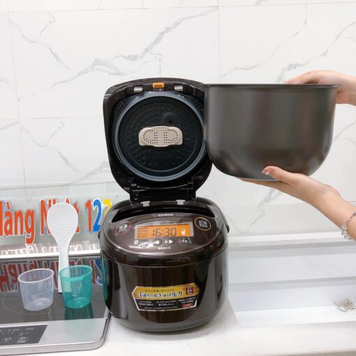 Nồi Cơm Điện Zojirushi Np-Zu18-Td Dung Tích 1.8 Lít - Hình Ảnh 2