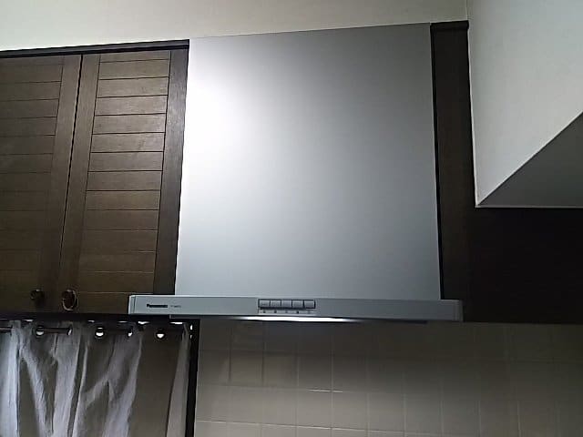 Máy Hút Mùi Bếp Panasonic Fy-7Hzc4 Rộng 75Cm