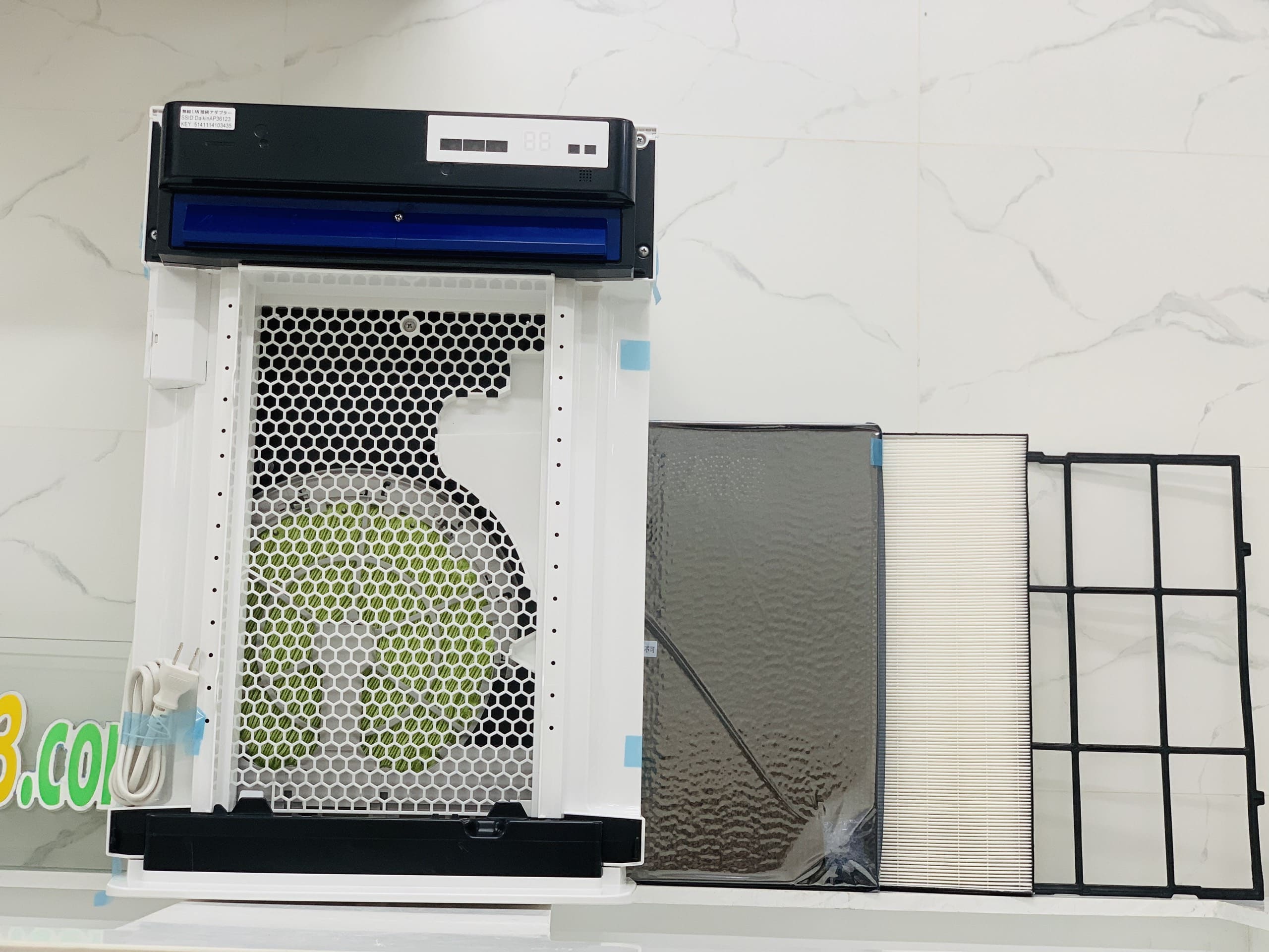 Máy lọc không khí bù ẩm Daikin ACK70X-W công nghệ Twin Streamer