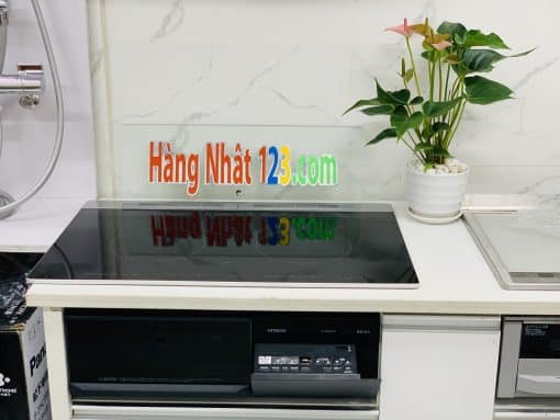 Bếp từ hitachi ht-m8aktwf-k 3 bếp từ cảm ứng viền mỏng