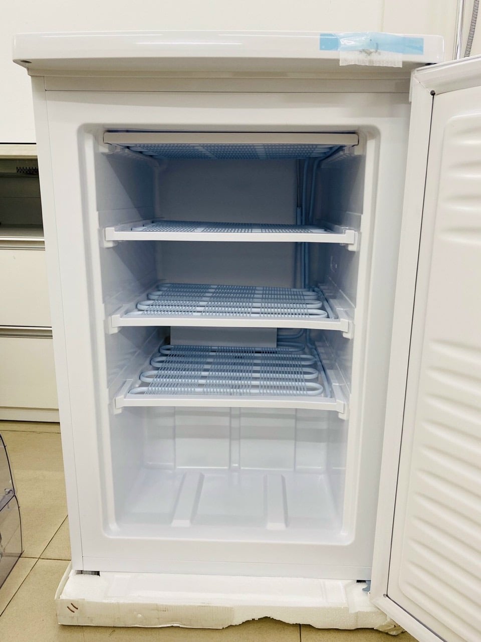 Tủ đông Sharp FJ-HS9X dung tích 86L