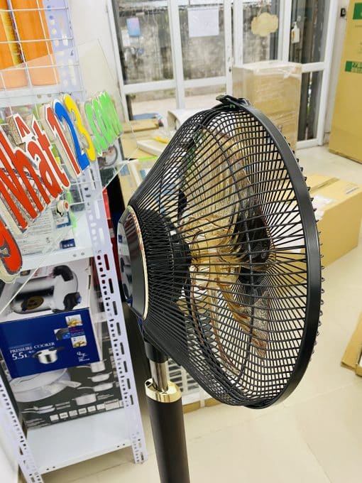 Quạt cây panasonic f-cwp3000 thân gỗ óc chó nội địa nhật