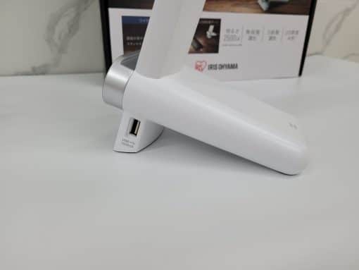 Đèn Để Bàn Kết Hợp Sạc Không Dây Iris Ohyama Ldl-Qldl-W (Màu Trắng) Nội Địa Nhật Bản