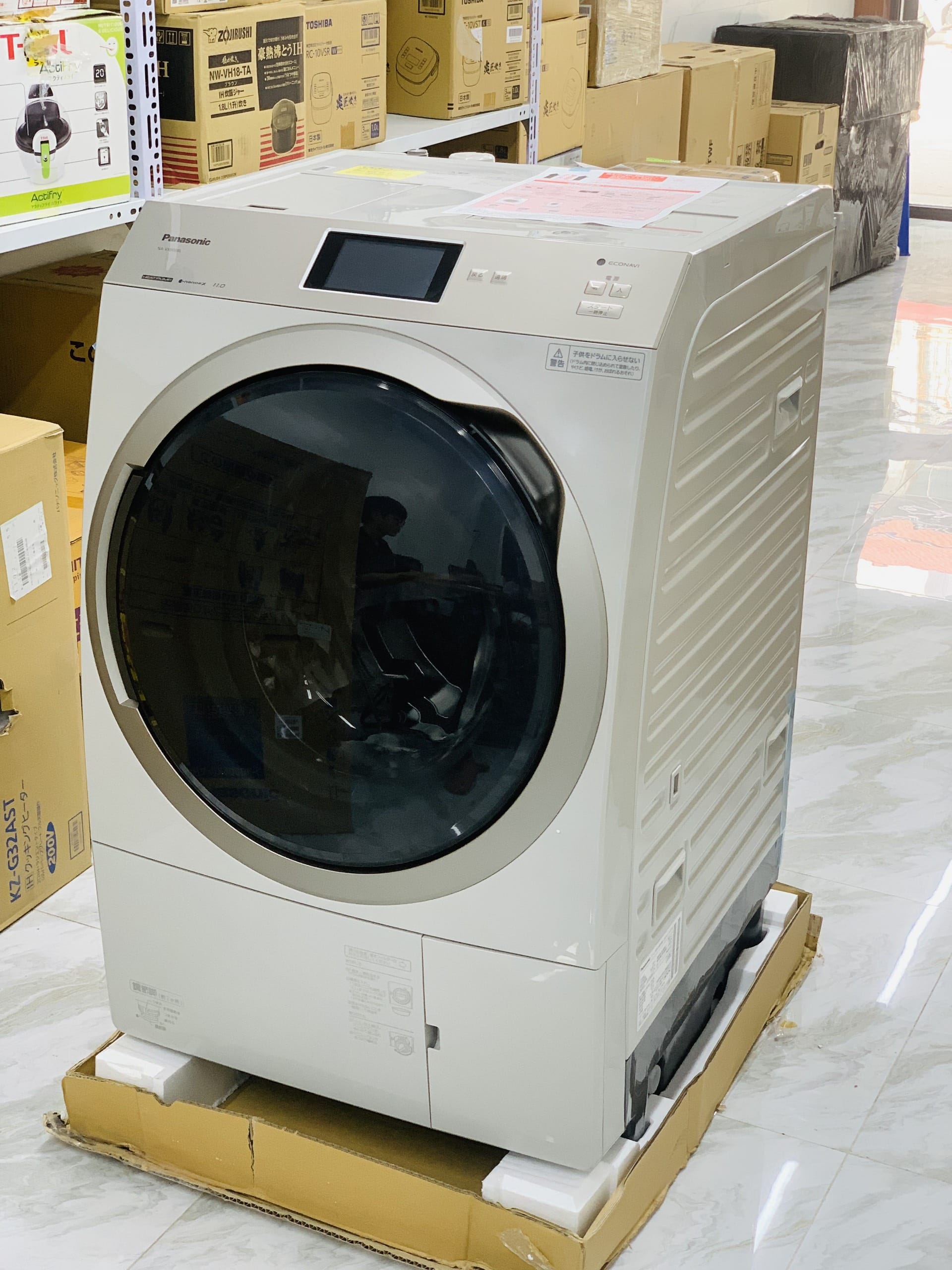 Máy giặt Panasonic NA-VX900AL giặt 11Kg, sấy 6Kg