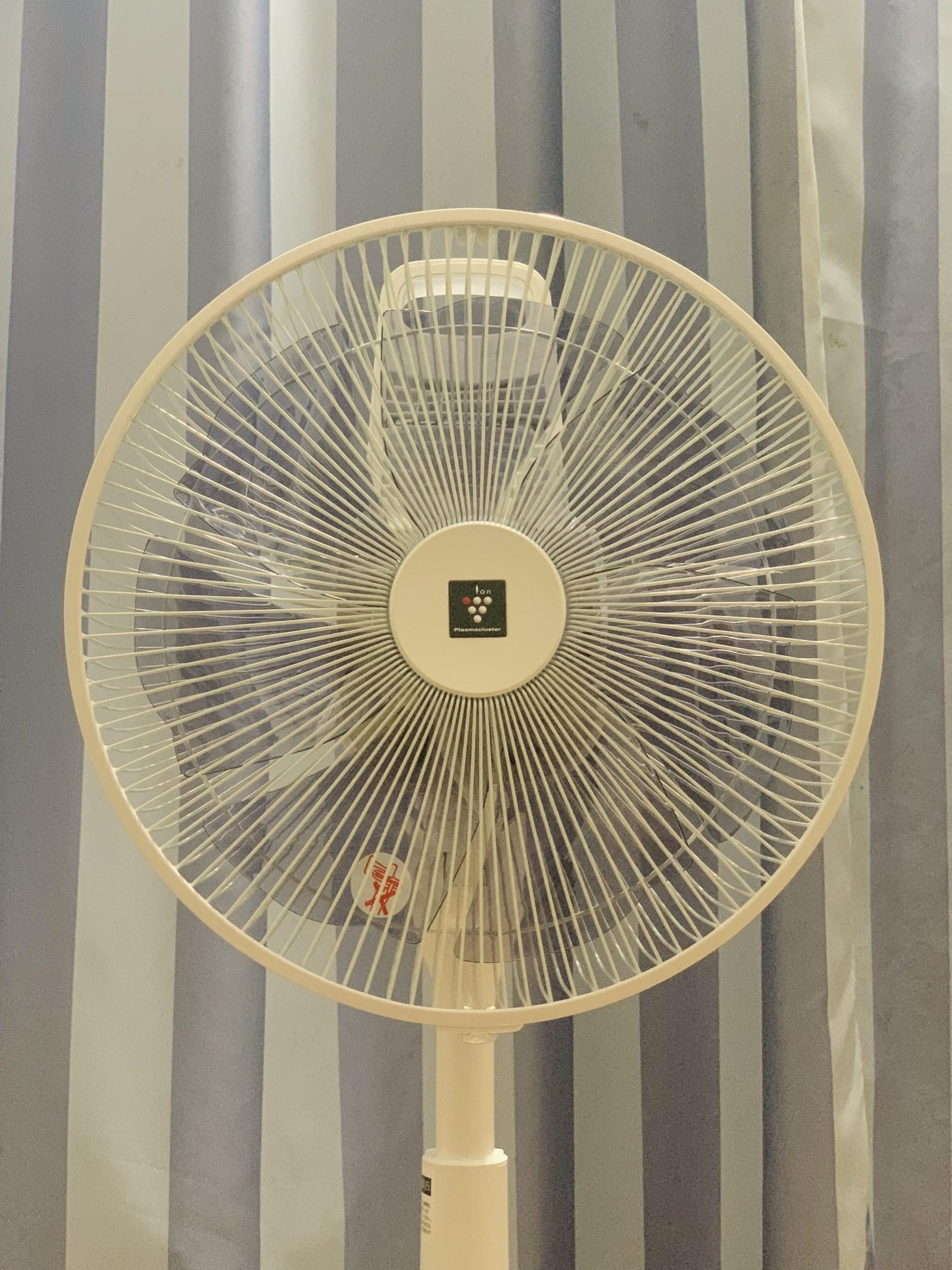 Quạt điện Sharp PJ-N3DS-W động cơ DC