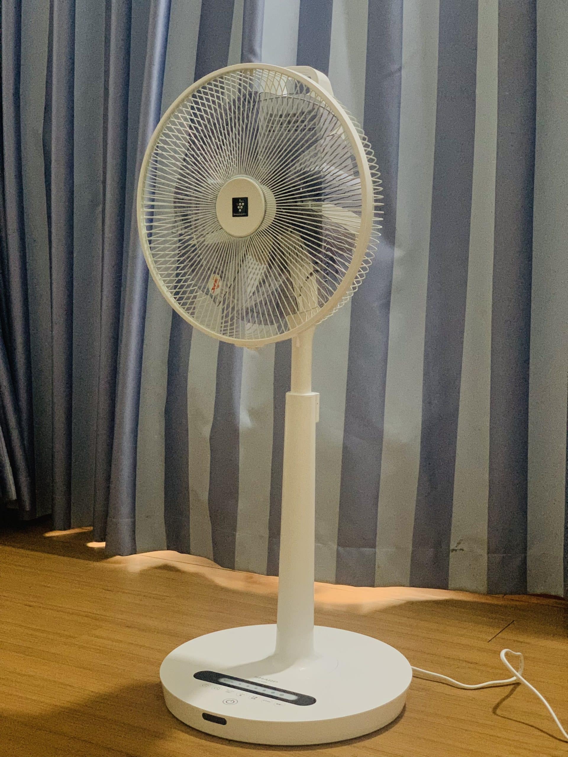Quạt điện Sharp PJ-N3DS-W động cơ DC