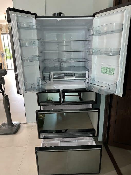 Tủ Lạnh Hitachi R-Wxc62S Dung Tích 615L Màu Đen Gương Pha Lê Mẫu Mới 2022