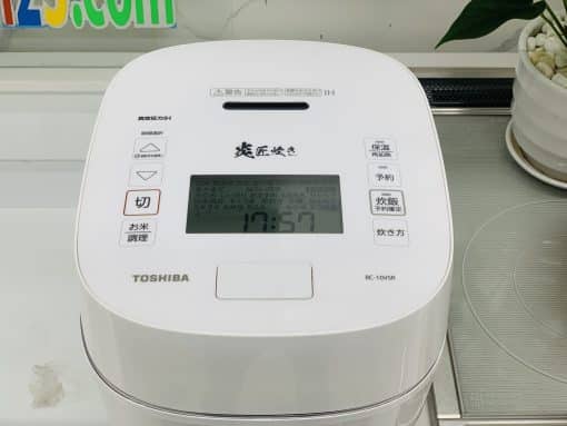 Nồi cơm toshiba rc-10vsr-w (màu trắng) áp suất hút chân không
