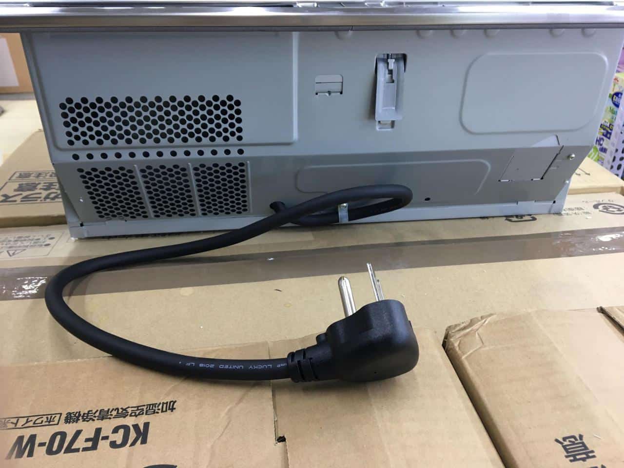 Bếp từ Hitachi HT-K200XTWF size 75cm với 2 bếp từ IH 1 bếp All Metal và 1 lò nướng