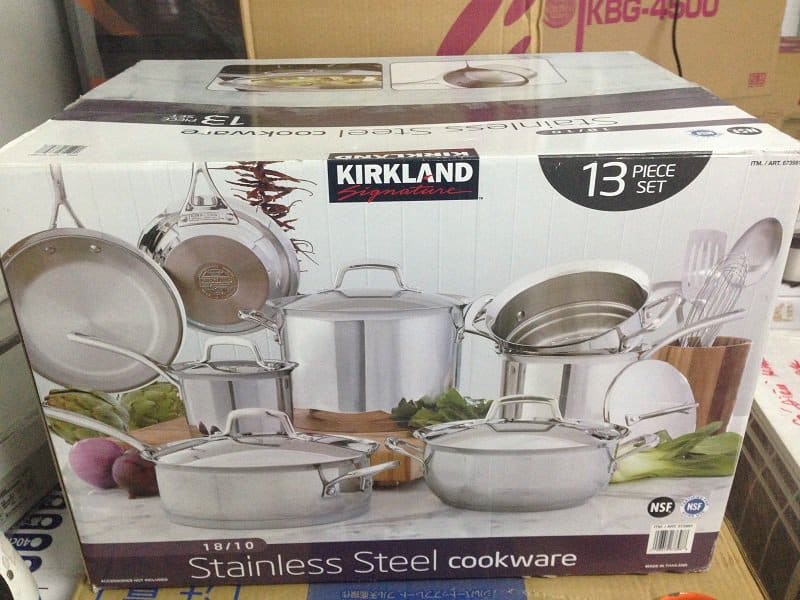 Bộ xoong nồi Kirkland Signature 13 món gồm 5 nồi, 1 nồi hấp và 2 chảo cao cấp