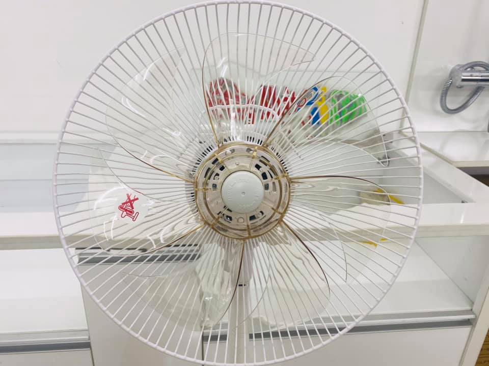 Quạt điện Panasonic F-CV324
