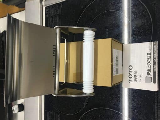 Hộp đựng giấy nhà vệ sinh toto yh116