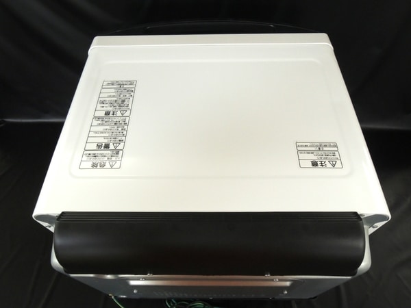 Lò vi sóng đối lưu Toshiba ER-MD500 31L có nướng mái vòm, bù nước, công nghệ inverter