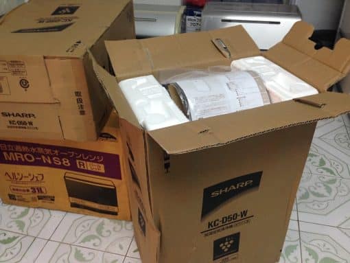 Máy lọc không khí có bù ẩm tạo plasma ion làm sạch sharp kc-d50