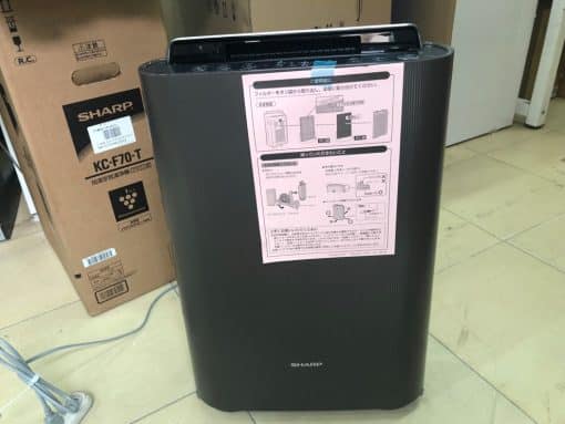Máy lọc không khí sharp kc-f70-t(xám đỏ) với chức năng bù ẩm
