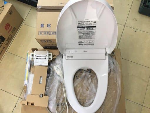Nắp bệt tự động toto tcf8cm56 rửa tự động và có điều khiển từ xa