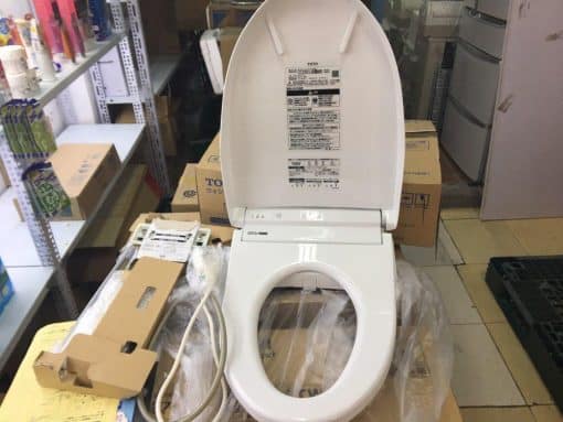 Nắp bệt tự động toto tcf8cm56 rửa tự động và có điều khiển từ xa