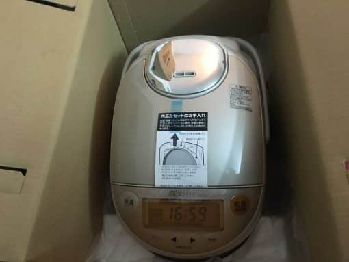 Nồi cơm điện zojirushi np-ze10-nl 1,0l cao tần (ih) có áp suất