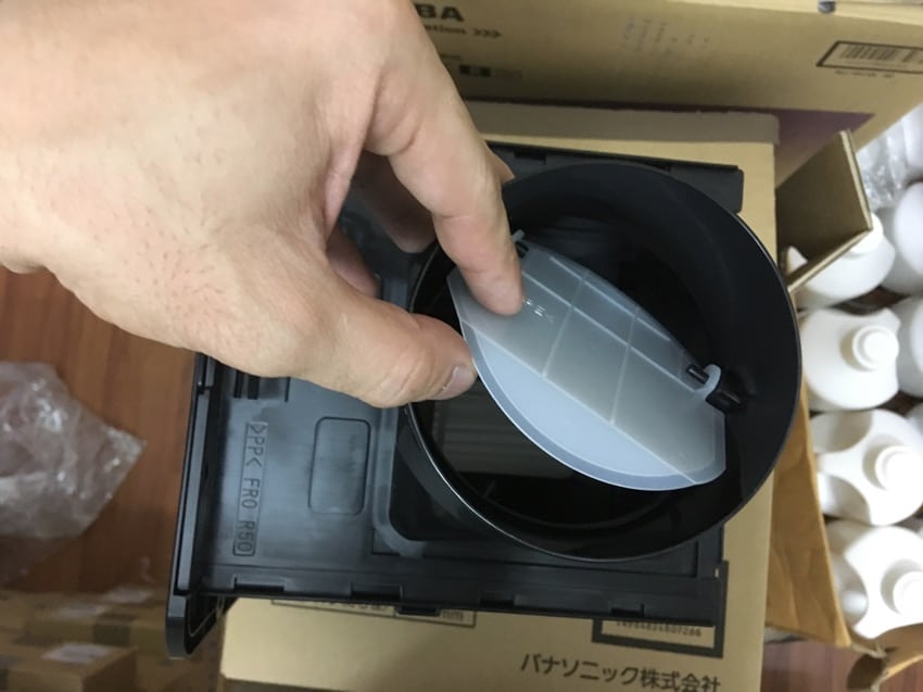 Quạt hút gió Panasonic FY-17C7 loại âm trần