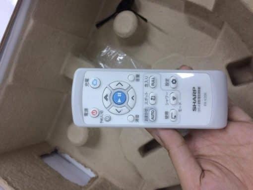 Robot hút bụi tự động sharp cocorobo rx-v200