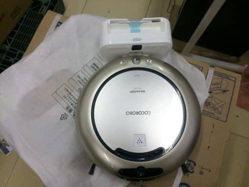 Robot hút bụi tự động sharp cocorobo rx-v200