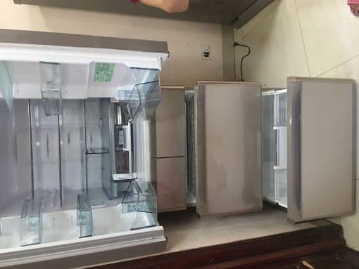 Tủ lạnh hitachi r-xg56j-xn (màu vàng cát) gồm 6 cửa gương kính và ngăn hút chân không