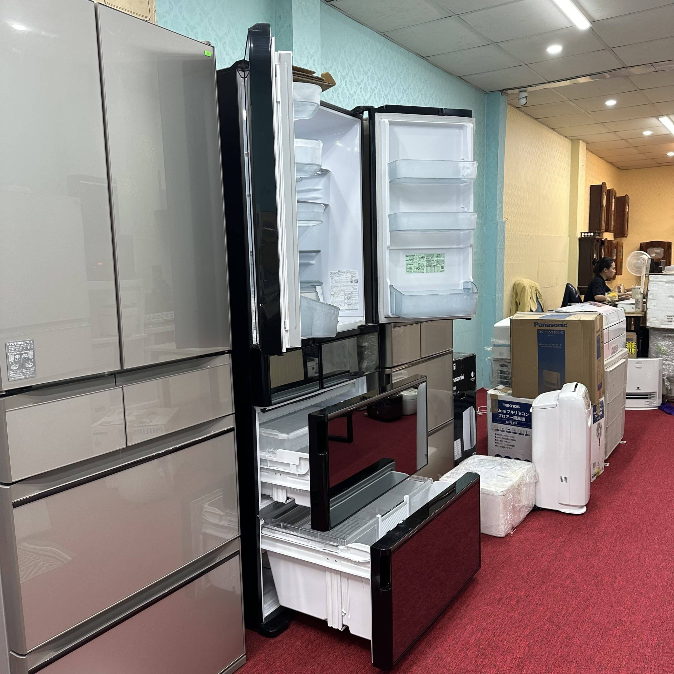 Tủ lạnh Hitachi R-WX62K hút chân không