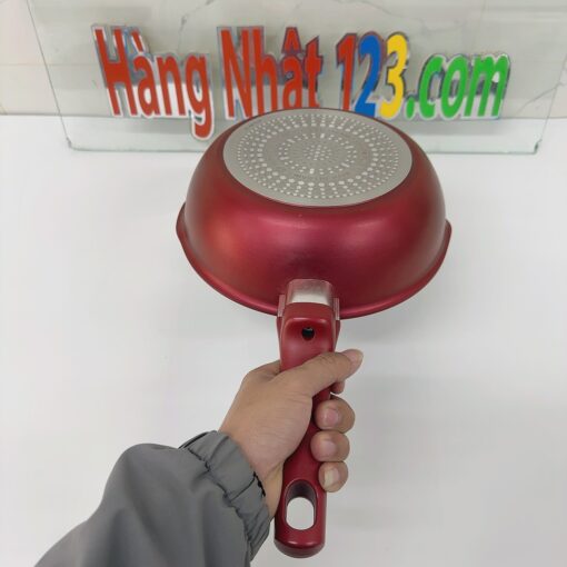 Chảo Chiên T-Fal G26275 Loại 22Cm Với Lớp Phủ Titanium - Hình Ảnh 8