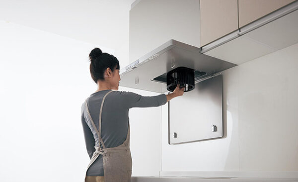 Mua Máy Hút Mùi Bếp Nội Địa Nhật Có Đáng Không