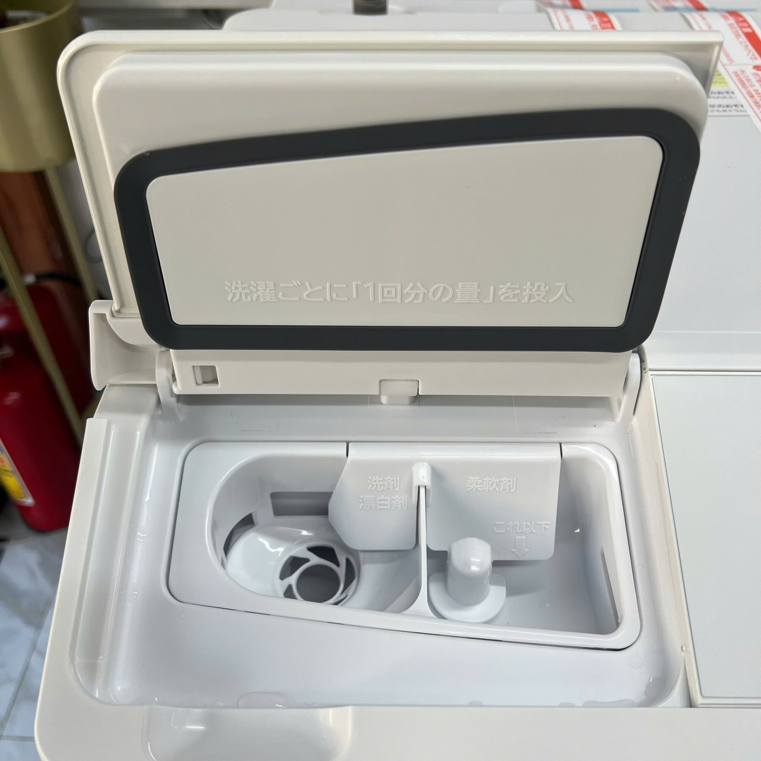 Máy giặt Hitachi BD-SV120JL giặt 12kg sấy 6kg