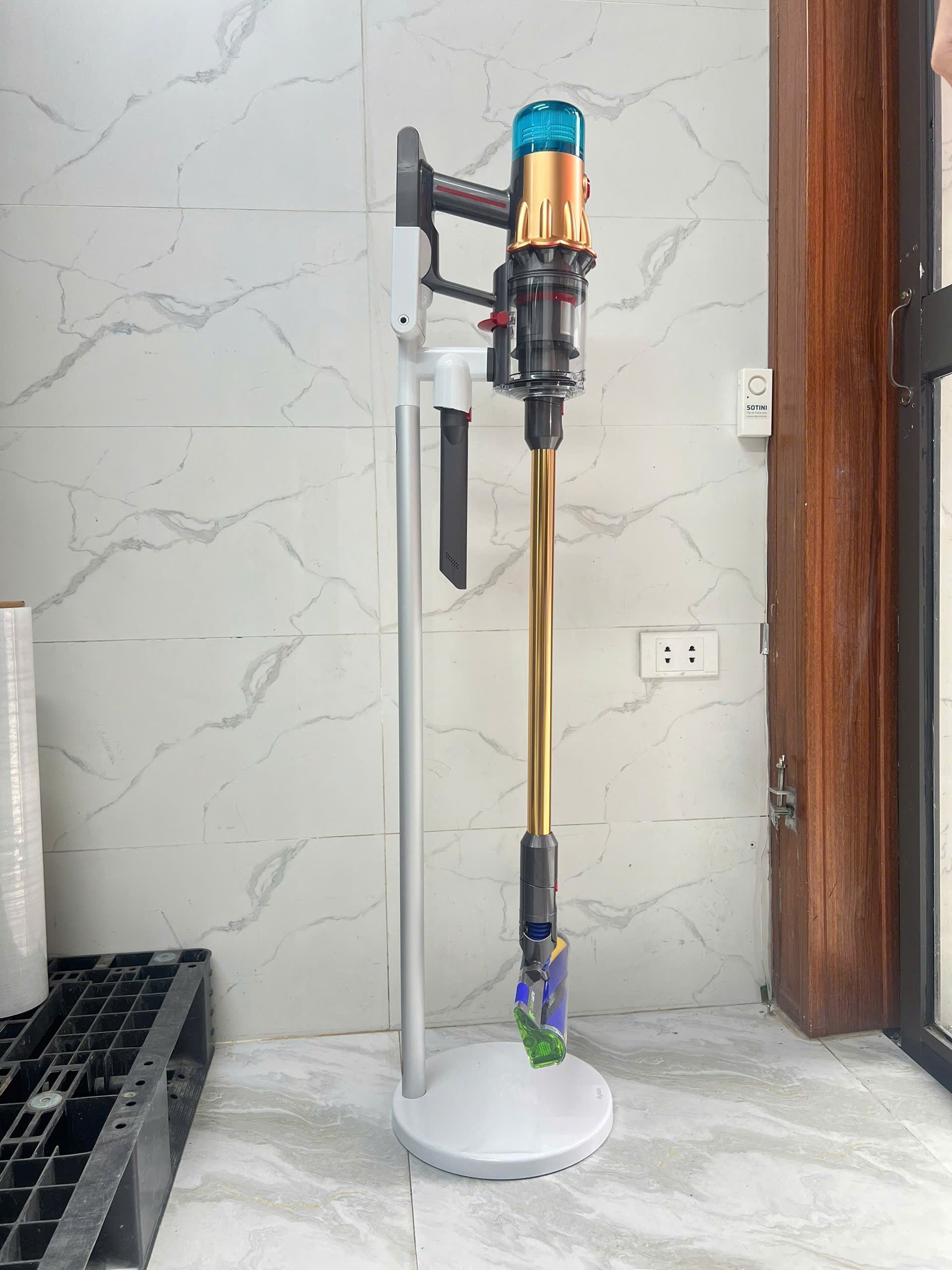 Máy hút bụi Dyson V12 Origin