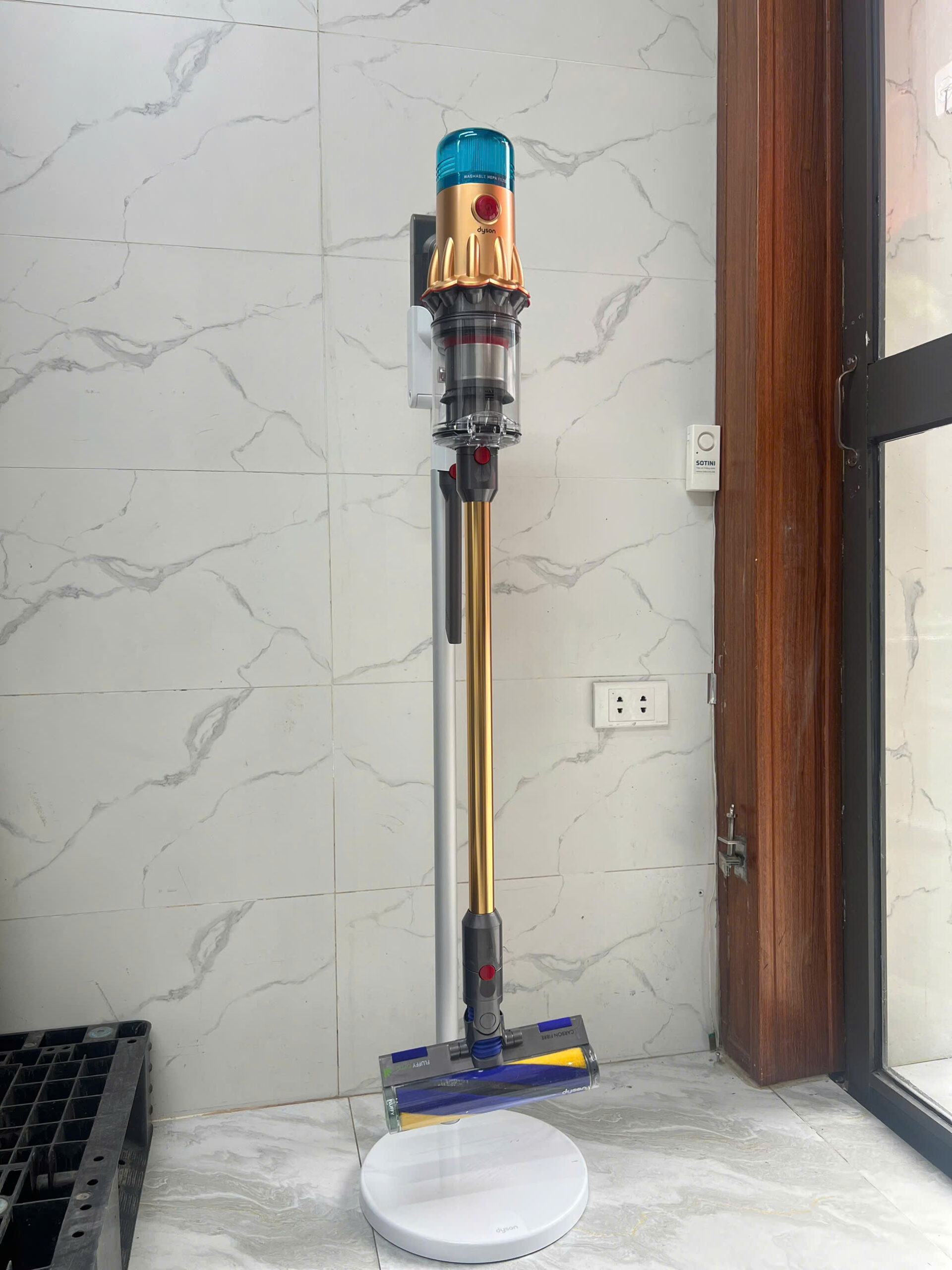 Máy hút bụi Dyson V12 Origin