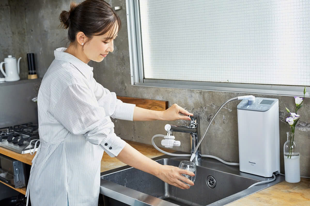 Máy Lọc Nước Ion Kiềm Nhật Máy Lọc Nước Ion Kiềm Nhật