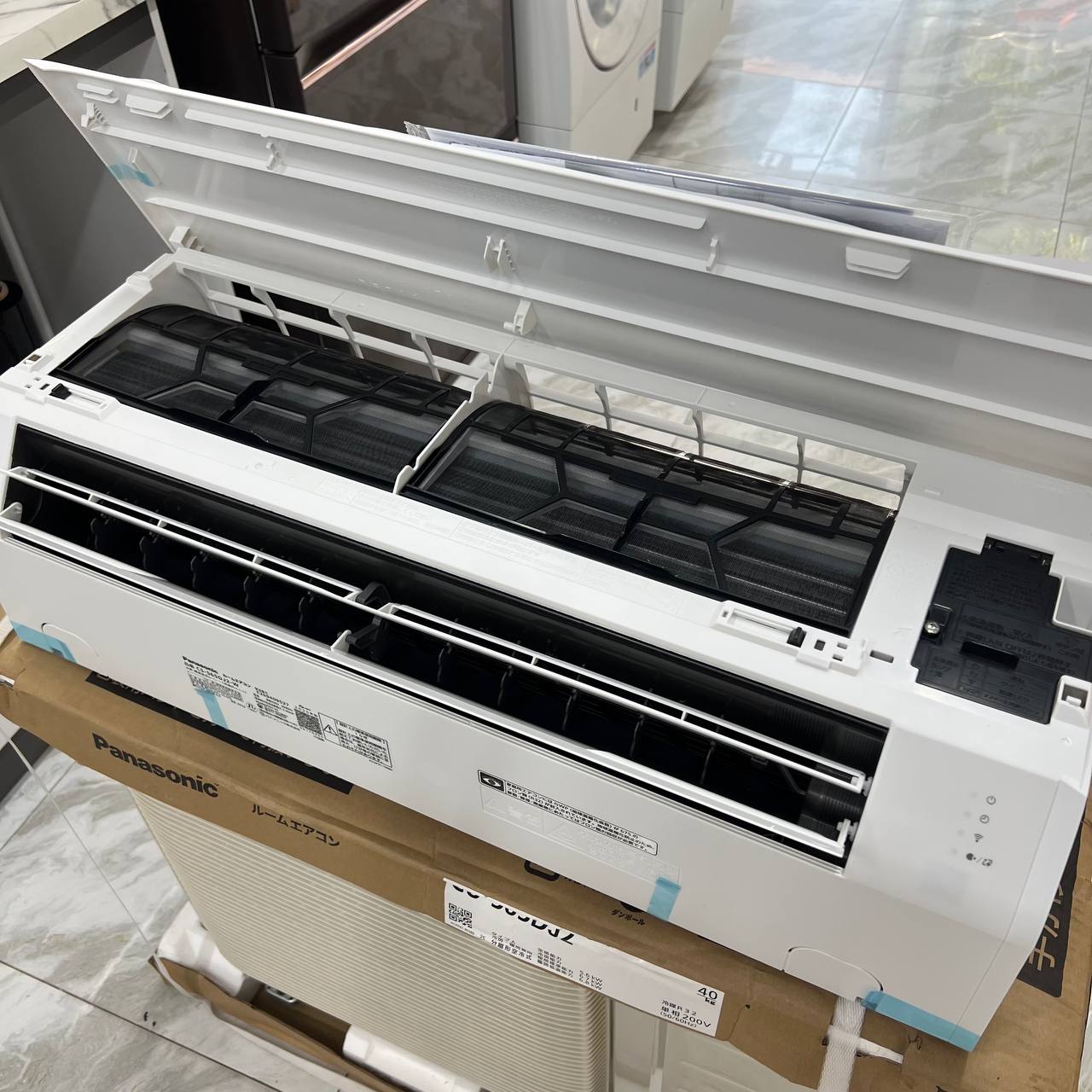 Điều hòa Panasonic CS-565DJ2 công suất 22000BTU (2.5HP)